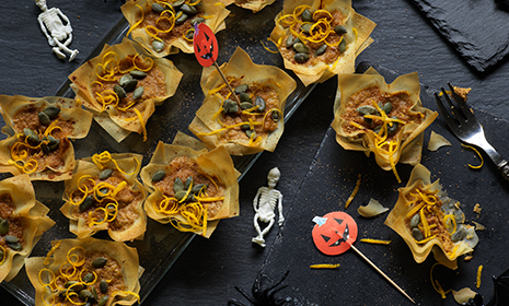 Mini filo pumpkin pies