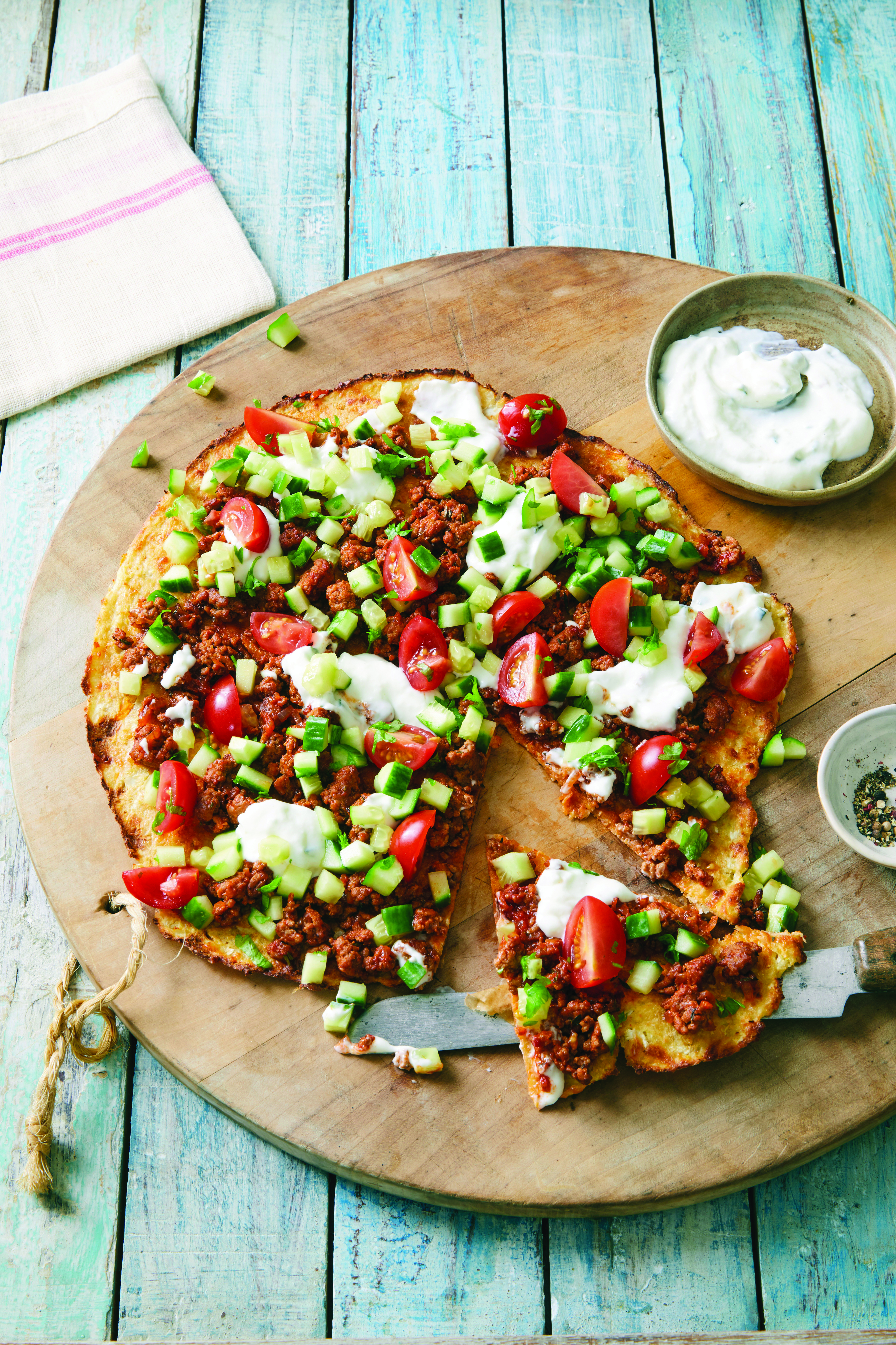 Turkish cauliflower pizza with Quorn and tzatziki