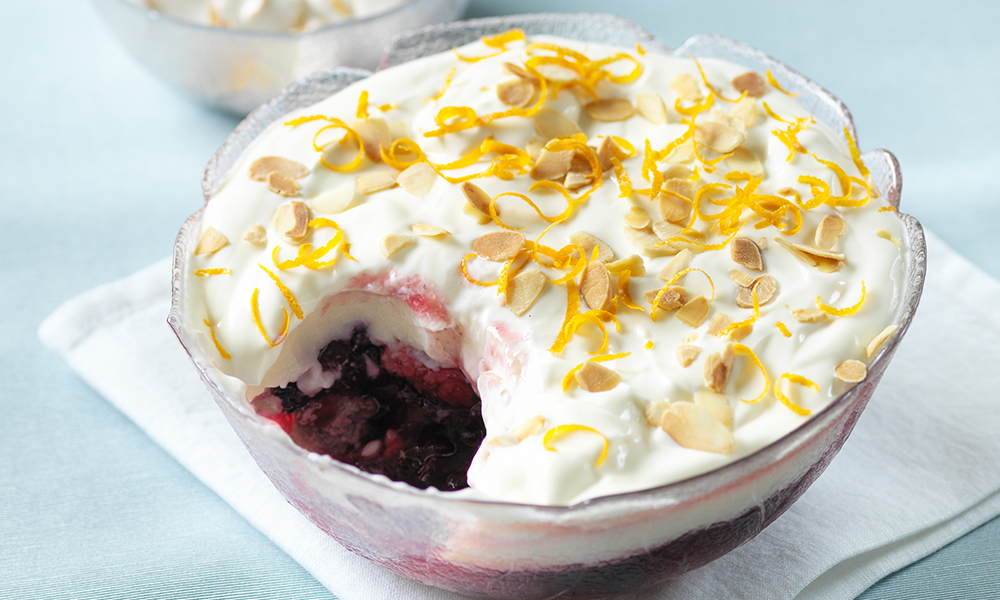 Berry trifle | Diabetes UK
