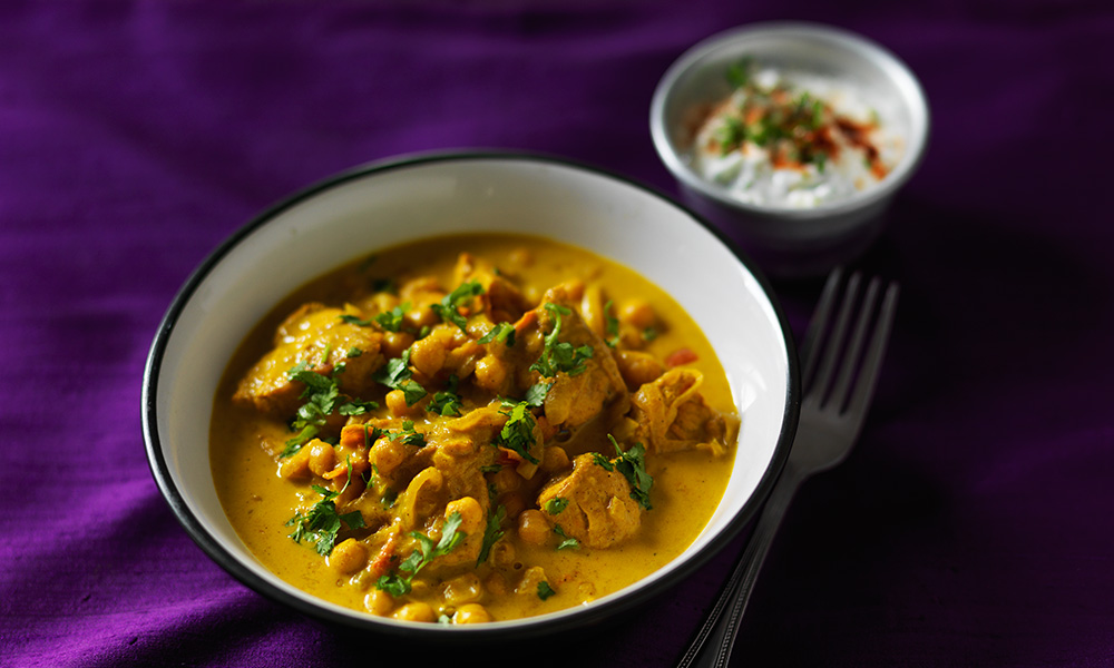 Turkey and chickpea curry | Diabetes UK