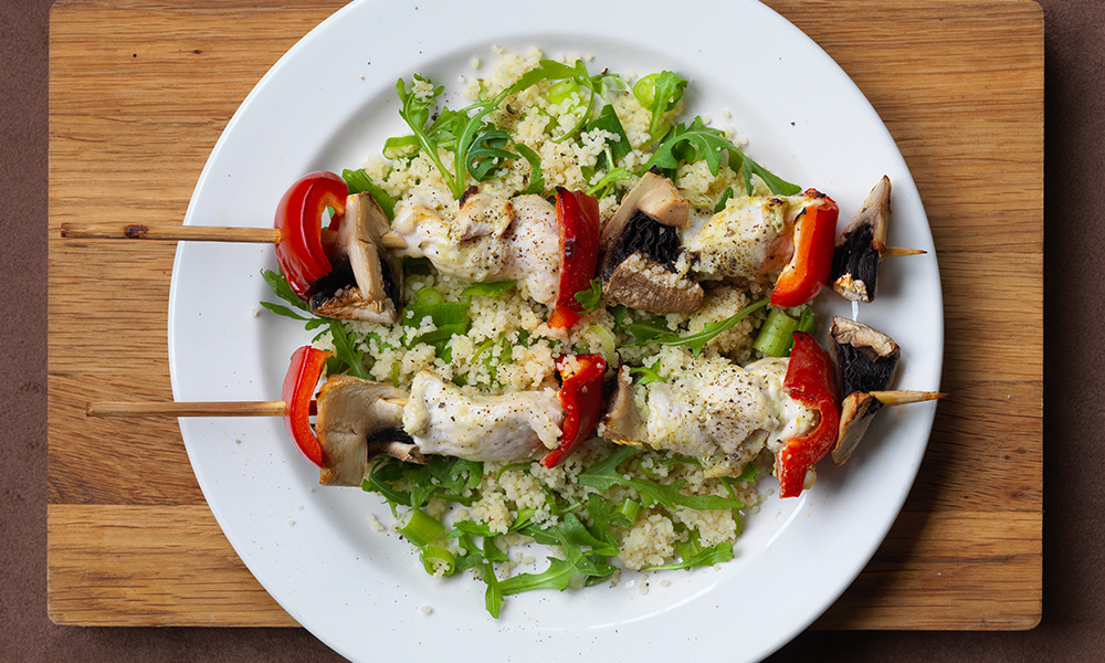 Marinated chicken skewers with couscous | Diabetes UK