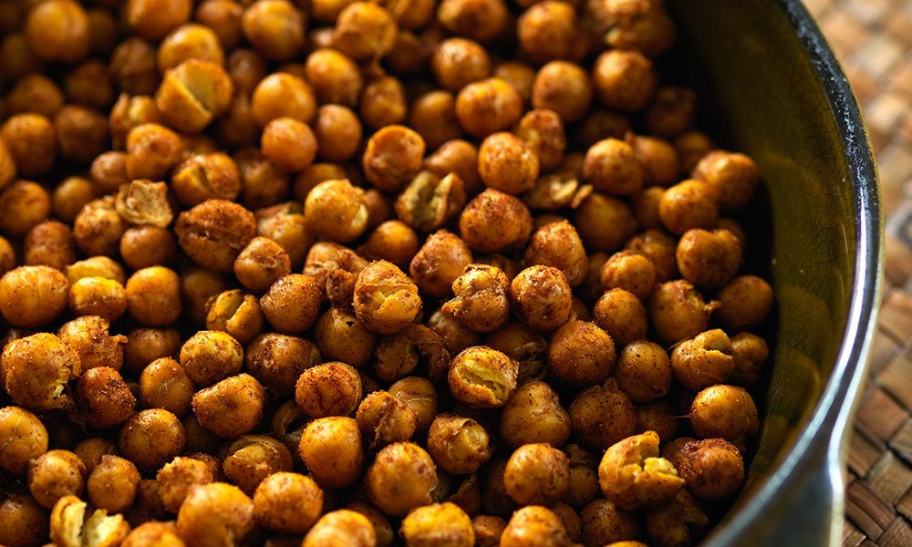 Spicy roasted chickpeas