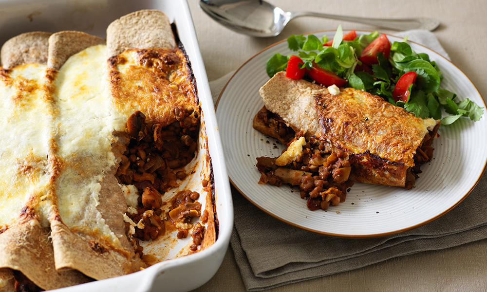 Bean and mushroom enchiladas | Diabetes UK