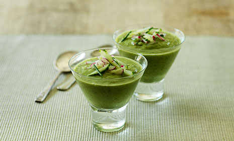 Green summer soup | Diabetes UK