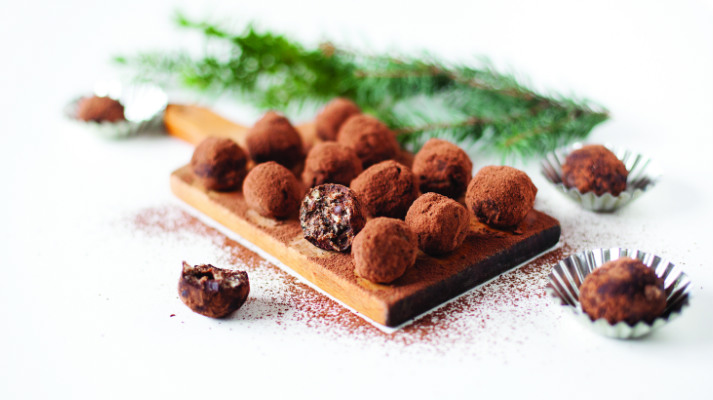 Nutty chocolate truffles | Diabetes UK