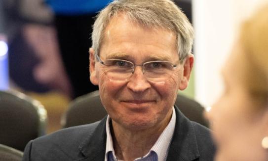 dr bob young