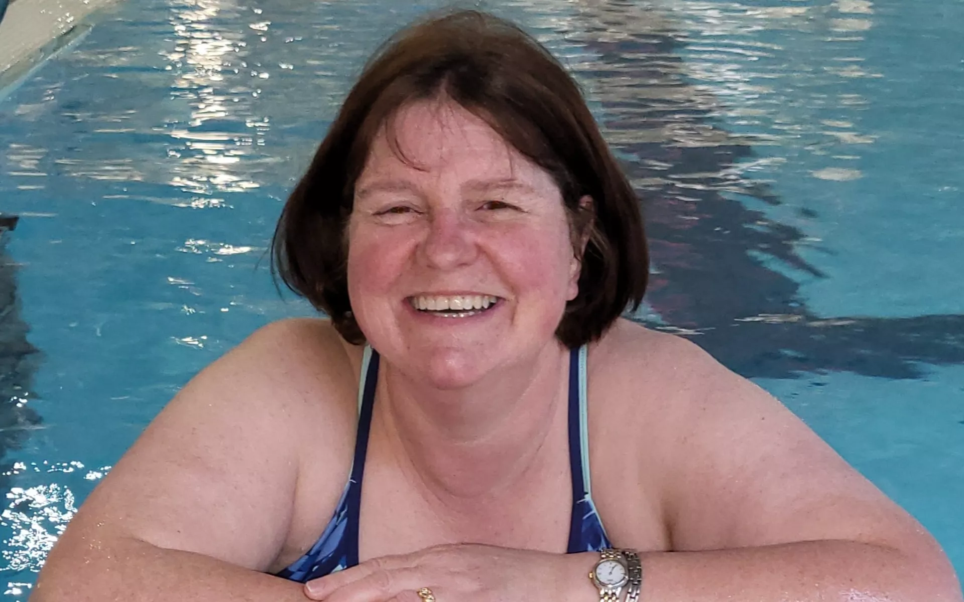 Surrey swimmer makes a splash for Diabetes UK.jpg