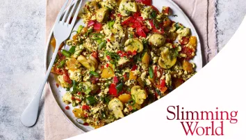 Spicy tofu scramble with Slimming World logo