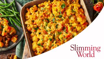 Carrot and swede vegetarian cottage pie with Slimming World logo