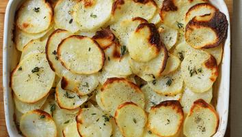 Tasty layered potatoes Thumbnail