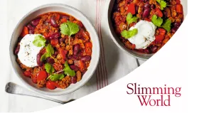 Veggie chilli bowls with Slimming World logo