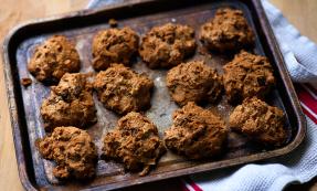 Apple and sultana rock cakes Apple and sultana rock cakes