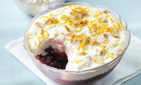 Berry trifle Berry trifle