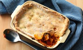 Herbed lentil and Parmesan pie Herbed lentil and Parmesan pie