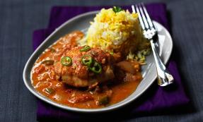 Murgh salun (chicken curry) Murgh salun (chicken curry)
