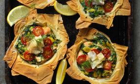 Salmon and spinach filo tarts Salmon and spinach filo tarts