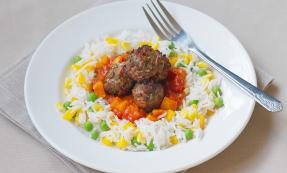 Sweet and sour meatballs with veggie rice Sweet and sour meatballs with veggie rice