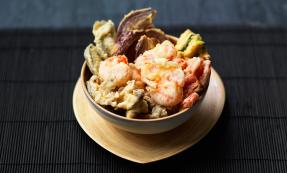 Prawn and vegetable tempura Prawn and vegetable tempura